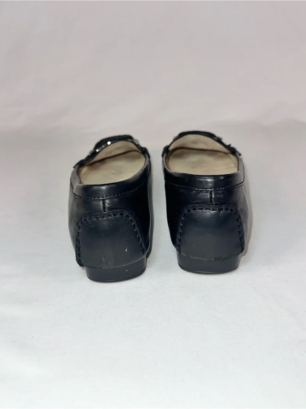 Michael Kors Black Leather Charm Moccasin Flats Size 7.5 Classic Loafer